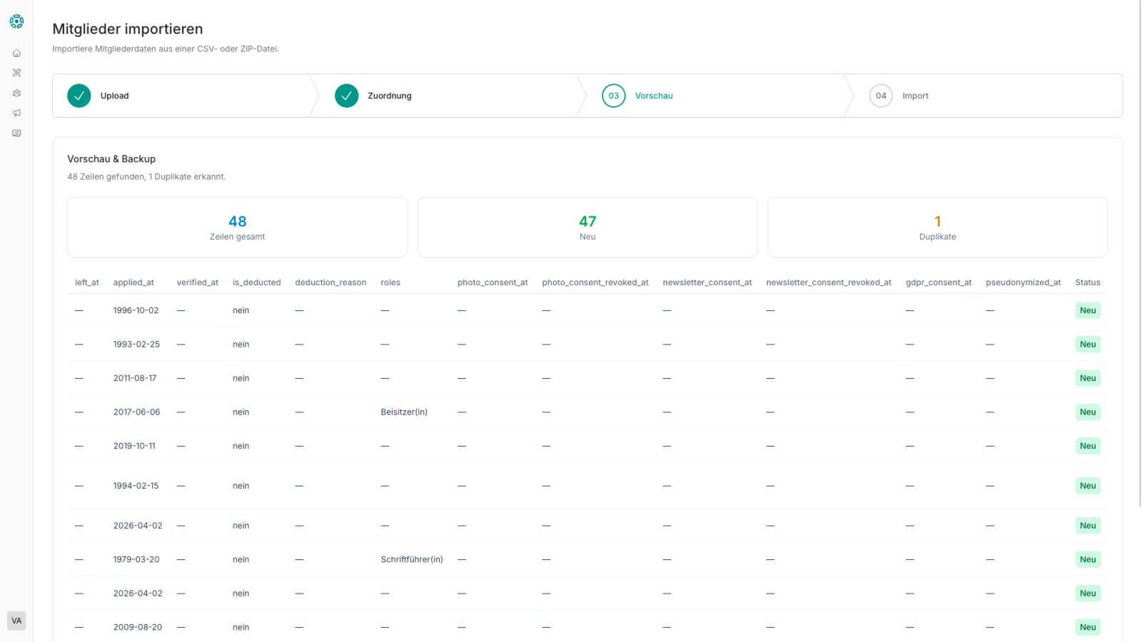 3. Daten prüfen – Vorschau aller Datensätze – Fehler vor dem Import korrigieren.