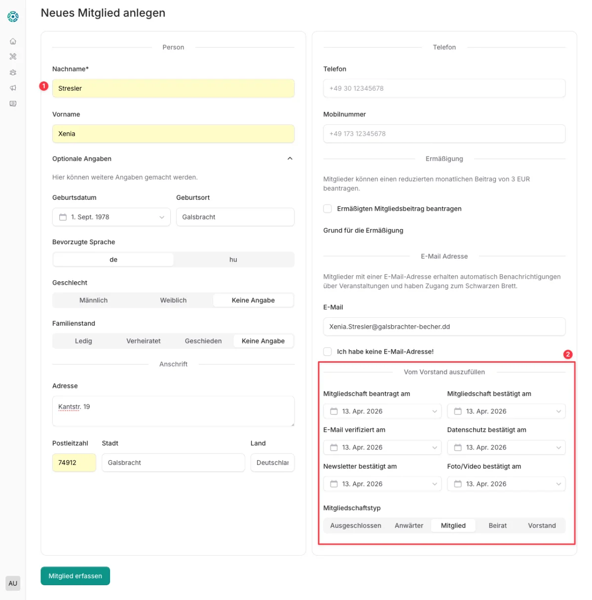 CommuCore Formular neues Mitglied anlegen – persönliche Angaben links, Vorstandsbereich rechts
